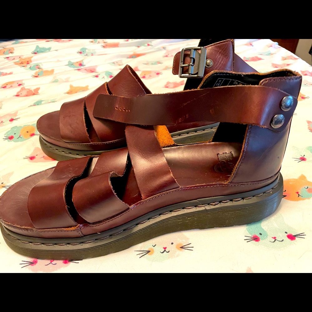 Dr. Martens Sandals 👡
